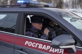 Сотрудники Росгвардии задержали москвича, пытавшегося решить конфликт с помощью автомата 